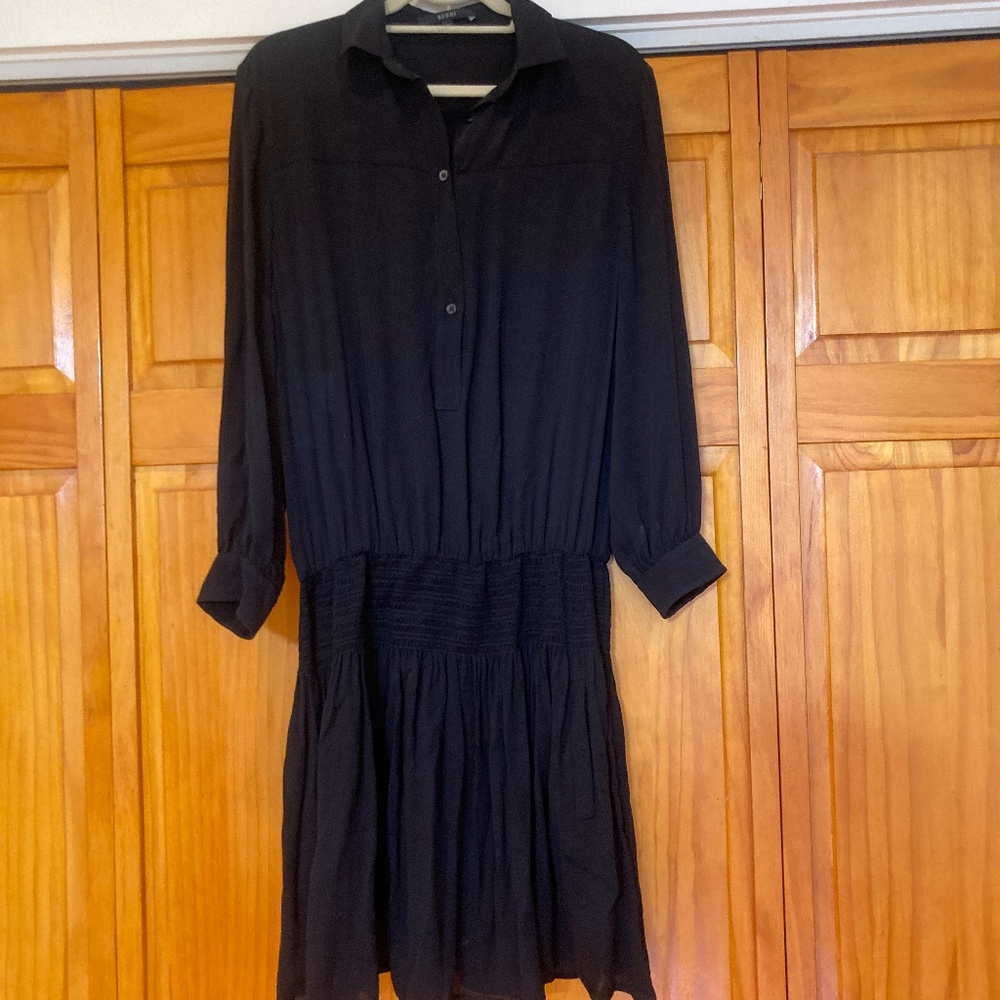 Gucci 100% Silk Long Sleeve Black Button Down Collar Dress Size 44 Made in Italy